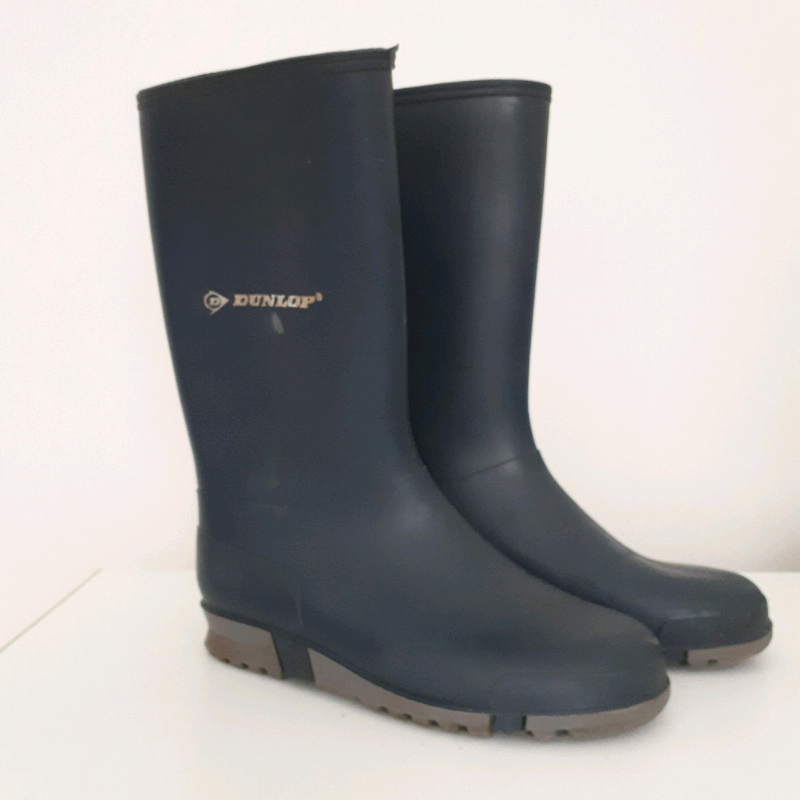 Dunlop Wellies size 2 | in Gloucester 